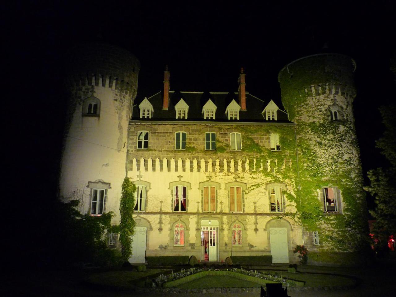 Chateau De Sedaiges Marmanhac Bagian luar foto