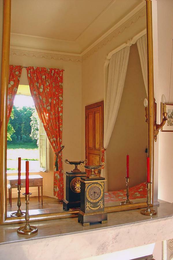 Chateau De Sedaiges Marmanhac Bagian luar foto